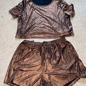 Shein Plus Metallic Top & Drawstring Shorts Set 1X